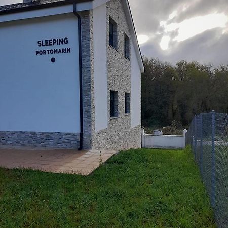 Sleeping Portomarin 1 Hotell Exteriör bild
