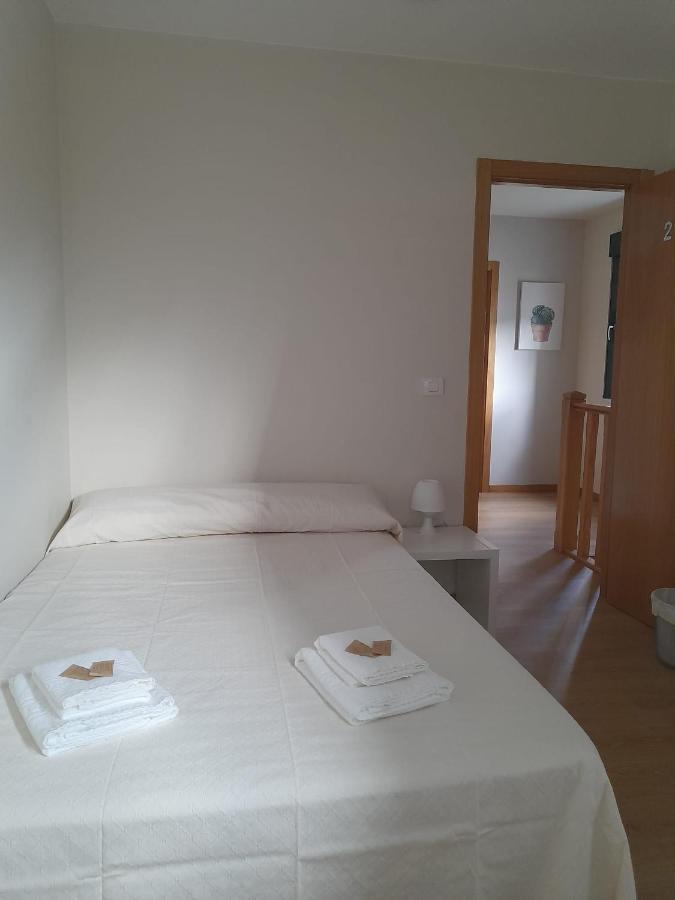 Sleeping Portomarin 1 Hotell Exteriör bild